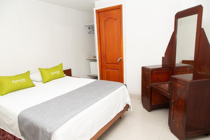 Ayenda 1131 Casa Valencia Hotel Manizales Exterior foto
